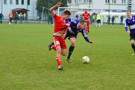 Játszani és persze harcolni is kell
