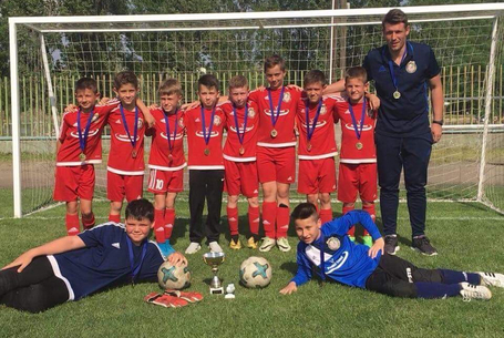 Huszonkilenc szerzett, nulla kapott gól