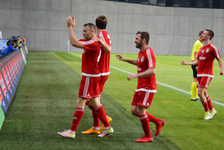 Az első, aki otthonában verte az elsőt