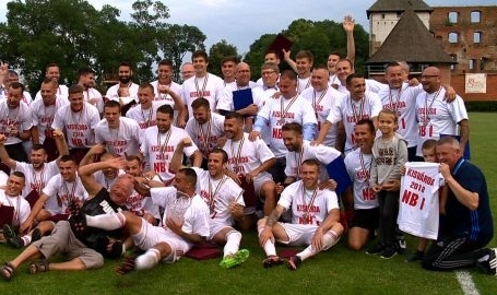 Ötös az évzárón