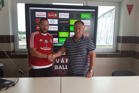 Vuk Mitosevics is Várdára szerződött