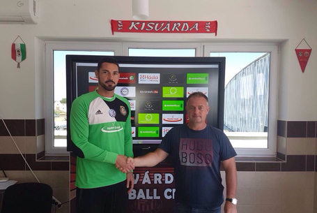 Román tizenegyesölő kapus érkezett