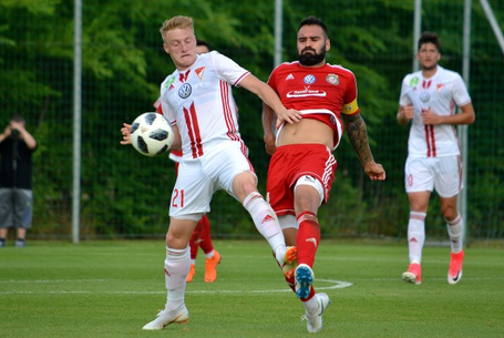 Újra kilencven perc a pályán