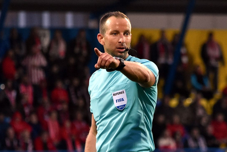 Megvan az első meccs játékvezetője