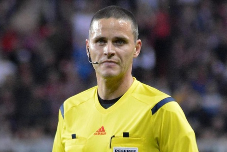 Harmadik meccs, harmadik FIFA-bíró