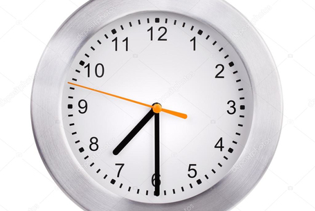 Fél nyolcra állíthatjuk az órát