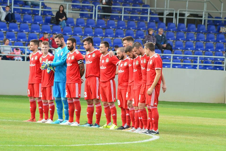 Meccsdömping a Várkertben is