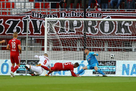 Nem lehetett kibírni a nyomást