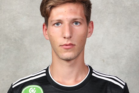 Mint a „nagy” csapat: előnyből, öngóllal