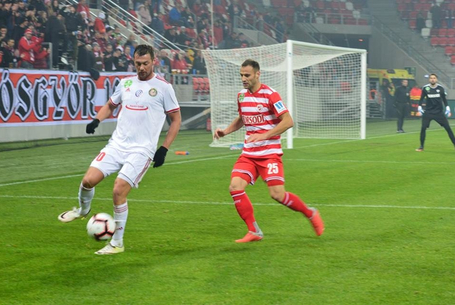 Milevszkij saját kérésére távozik