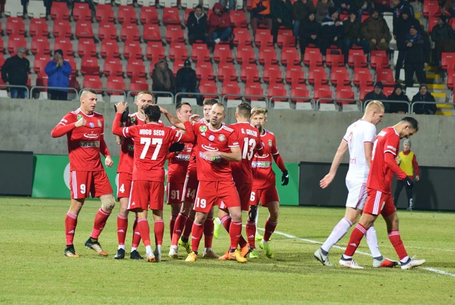 Sosem látott győzelem