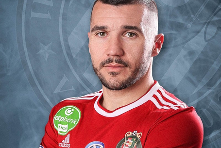 Győzelmet a születésnapra!