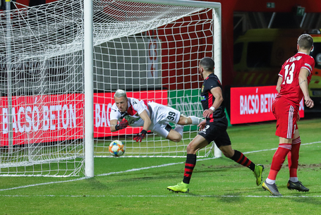 A legszebb gól, a legnagyobb védés