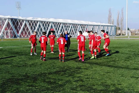 Tucatnyi meccs a focihétvégén