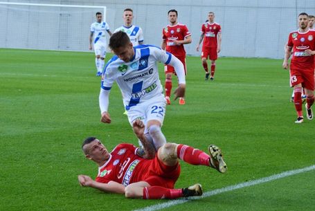 Hárman két válogatottban