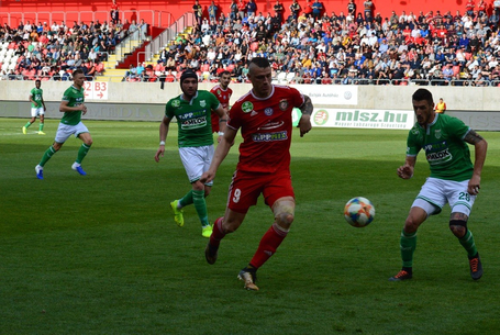 A nehezebb utat választottuk