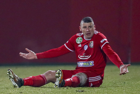 Az sem baj, ha kilenc marad