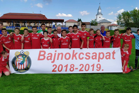 Újabb csapatunk ért révbe