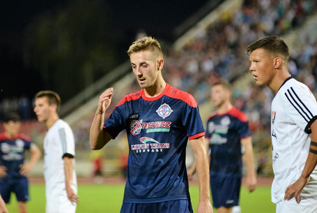 Megyén belül váltott csapatot