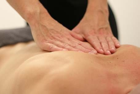 Masszőröket keresünk az akadémiára