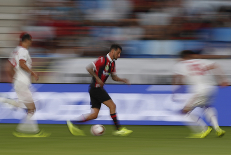 A Honvéd elleni első győzelem