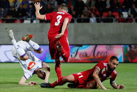 Mindenki bizonyítani akar