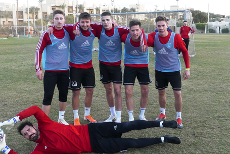 Garaba Imre is a pályán