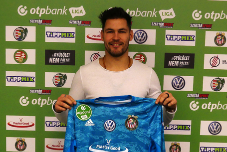 Pikáns lehet a bemutatkozás