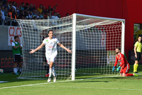 Három gól jó kapuba, egy rosszba