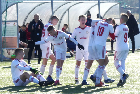 Pakson is potyogtak a gólok