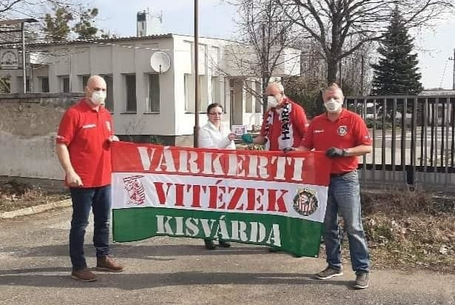 A Vitézek sem tétlenkedtek