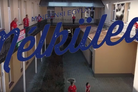 Velünk is szólt a Nélküled