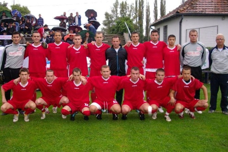 Rab-gólokkal menekültek