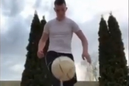 A suszter maradt a kaptafánál