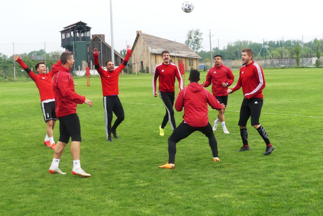 Végre újra együtt!