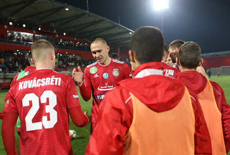 Ketten is a válogatottban