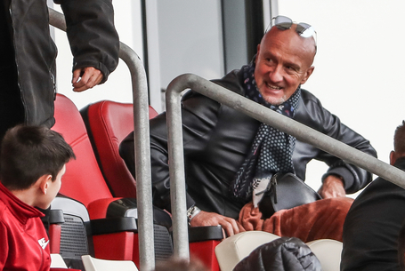 Vendégünk volt a kapitány