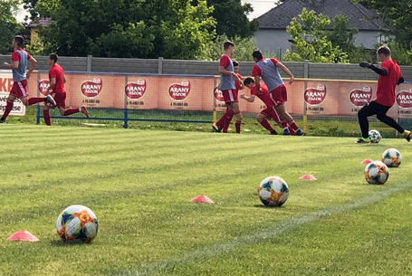 Edzőmérkőzés Sényőn