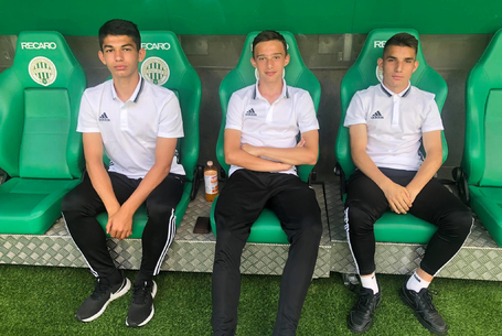 Testközelből figyelhették