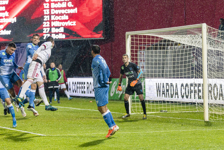 A harmadik edzővel a Zete ellen