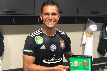 Sassá sem úszta meg a köszöntést