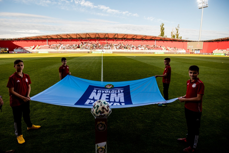 Elfogadták a nevezéseket is