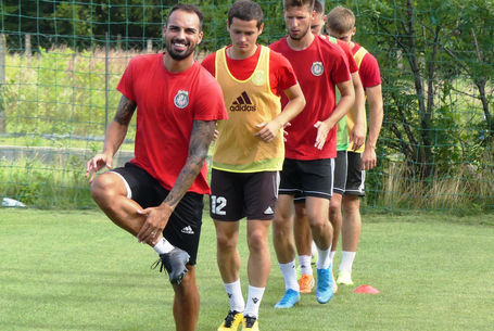 Belevetették magukat a munkába