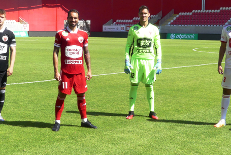 Íme a teljes mezkollekció