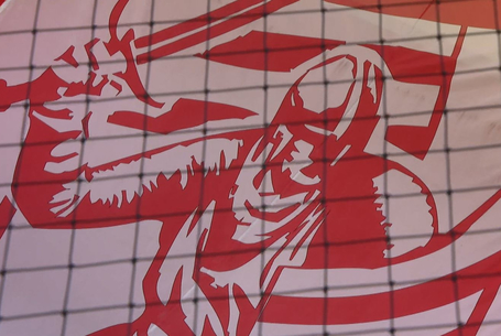 Négy pozitív és öt negatív mérleg