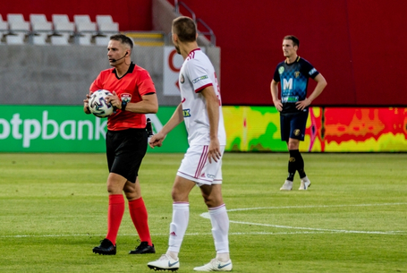 Egyszer már debütáltunk vele