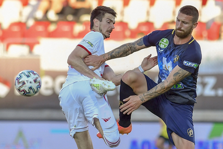 Új időpontban a Puskás elleni meccs