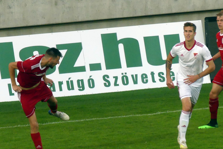 Hátul ugyanúgy, elöl eredményesebben