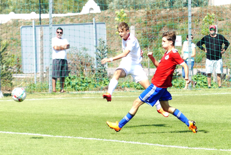 Háromgólos, szép sikerek a Vasas ellen