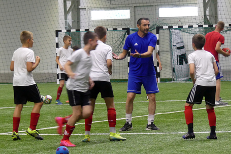 A kicsiknek is elrajtol a szezon